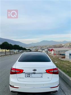 Kia Cadenza